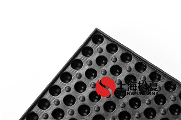 我們?cè)趺礃友b置減震器？